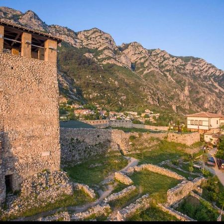 Rooms Emiliano Castle Of Kruja Luaran gambar