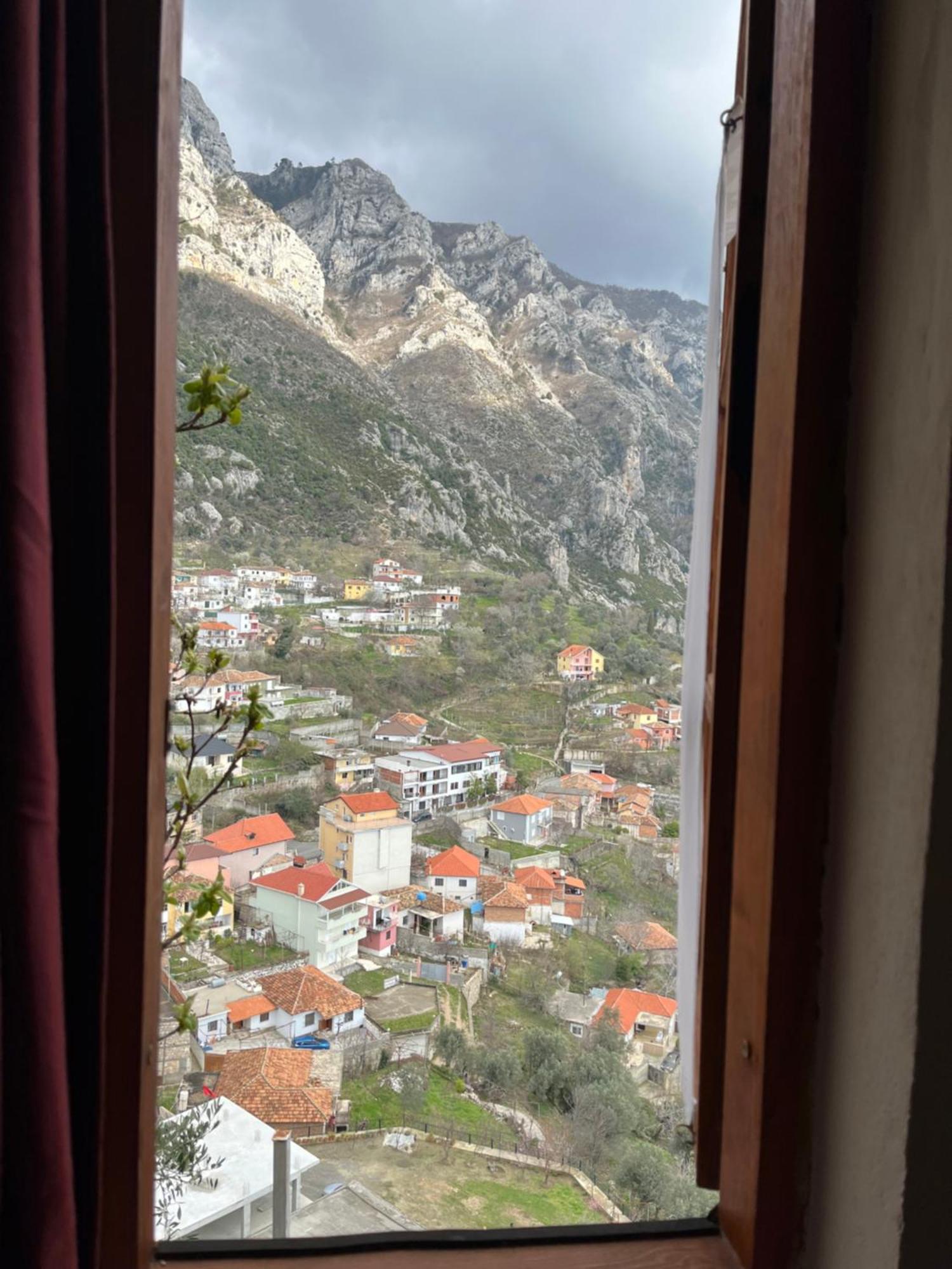 Rooms Emiliano Castle Of Kruja Luaran gambar